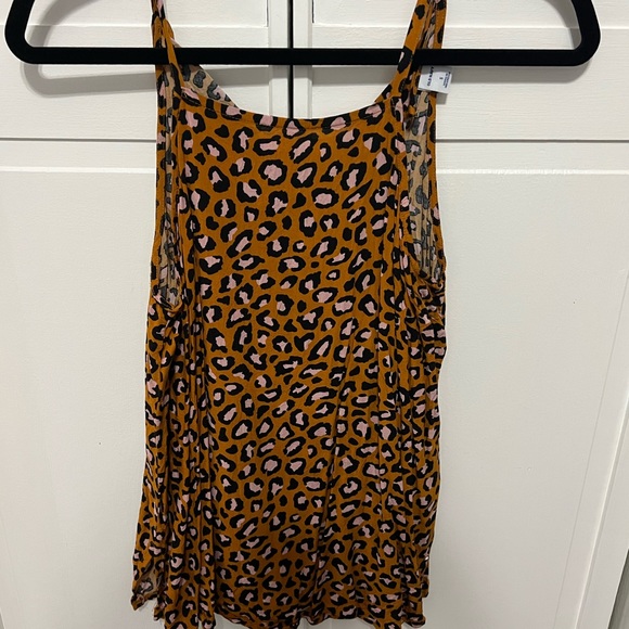 🐆 old navy cheetah print tank 🐆 - Picture 1 of 2